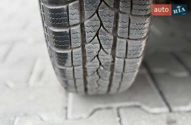 Хэтчбек Citroen C1 2006 в 
