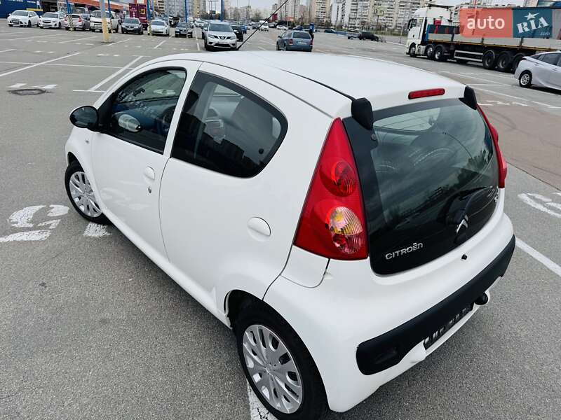 Хетчбек Citroen C1 2014 в Києві