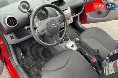Хэтчбек Citroen C1 2011 в 