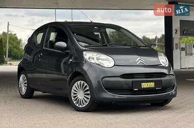 Хэтчбек Citroen C1 2006 в 