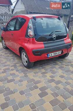 Хетчбек Citroen C1 2010 в 