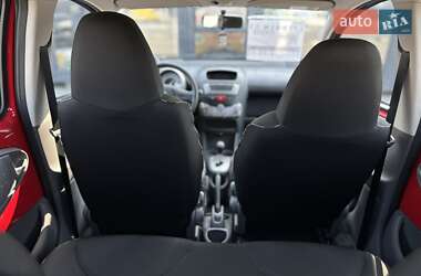 Хэтчбек Citroen C1 2011 в 