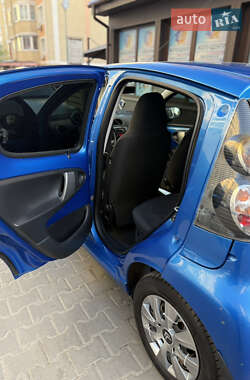 Хэтчбек Citroen C1 2013 в 
