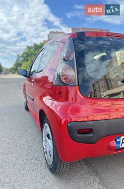Хэтчбек Citroen C1 2007 в 