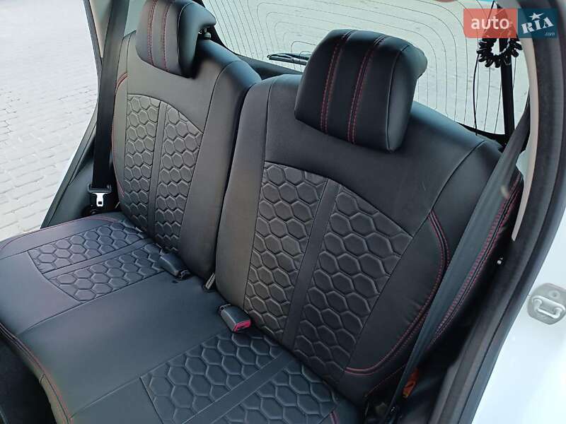 Хэтчбек Citroen C1 2013 в Львове