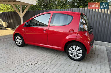 Хэтчбек Citroen C1 2011 в 