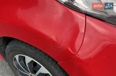 Хэтчбек Citroen C1 2011 в 