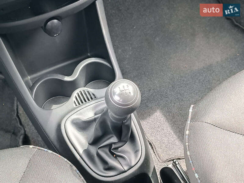 Хэтчбек Citroen C1 2012 в Харькове