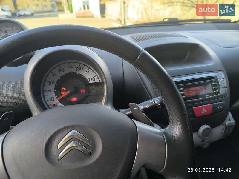 Хэтчбек Citroen C1 2012 в Киеве