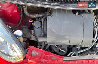 Хэтчбек Citroen C1 2011 в 
