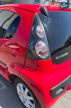 Хэтчбек Citroen C1 2011 в 