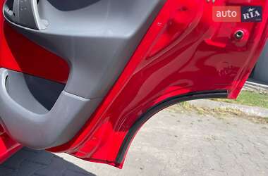Хэтчбек Citroen C1 2011 в 
