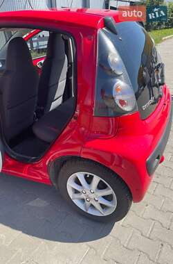 Хэтчбек Citroen C1 2011 в 