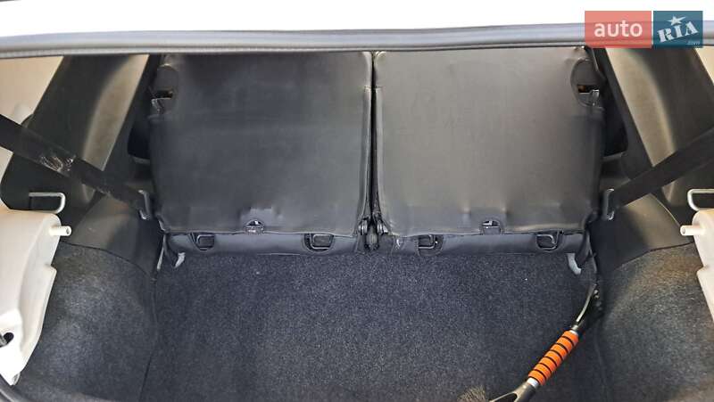 Хетчбек Citroen C1 2012 в Хмельницькому