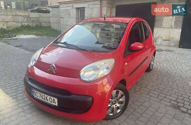 Хэтчбек Citroen C1 2008 в 