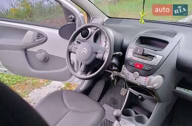 Хэтчбек Citroen C1 2011 в 