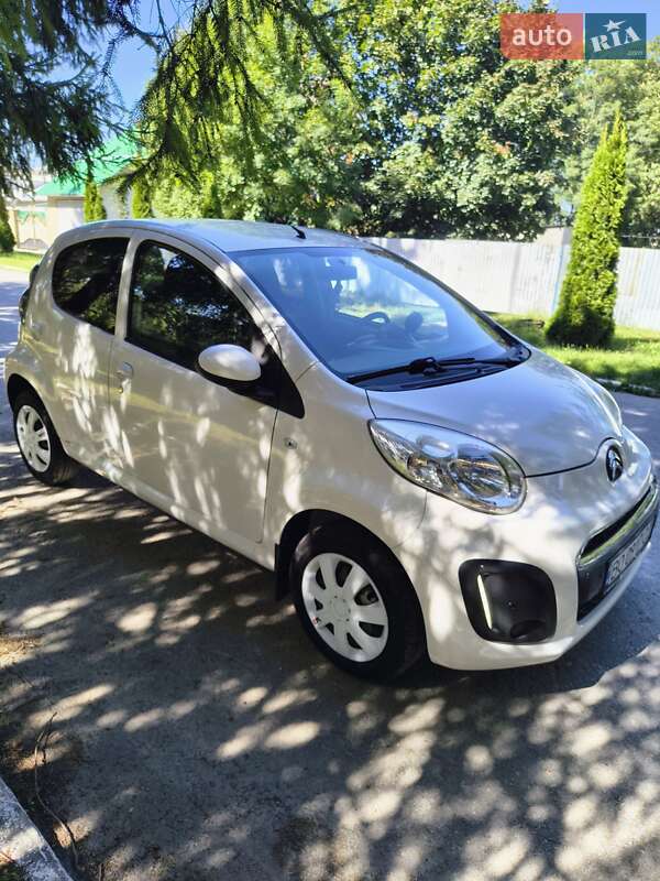 Хетчбек Citroen C1 2012 в Хоросткові