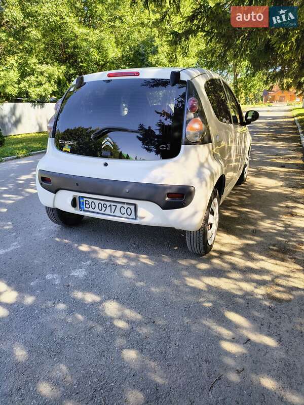 Хетчбек Citroen C1 2012 в Хоросткові