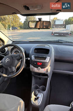 Хэтчбек Citroen C1 2007 в 