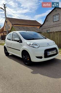 Хетчбек Citroen C1 2009 в 