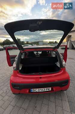 Хэтчбек Citroen C1 2006 в 