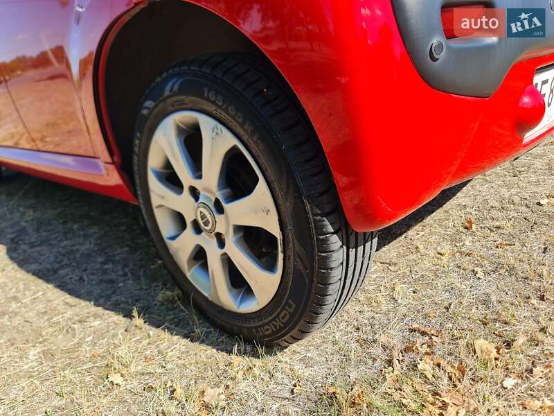 Хэтчбек Citroen C1 2013 в Днепре