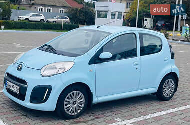Хэтчбек Citroen C1 2013 в 