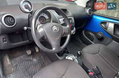 Хэтчбек Citroen C1 2012 в 