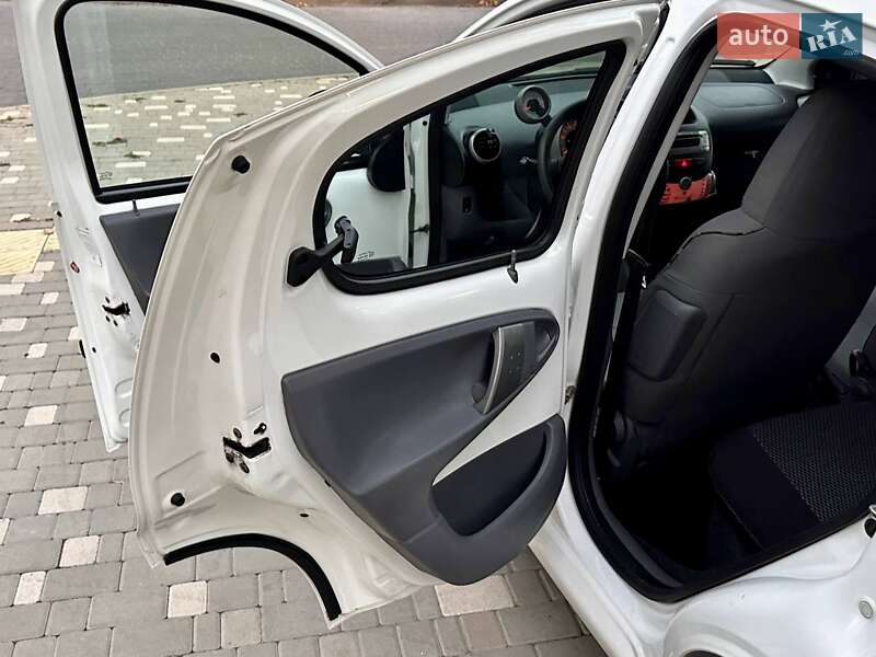 Хэтчбек Citroen C1 2011 в Одессе фото 42 Хэтчбек Citroen C1 2011 в Одессе