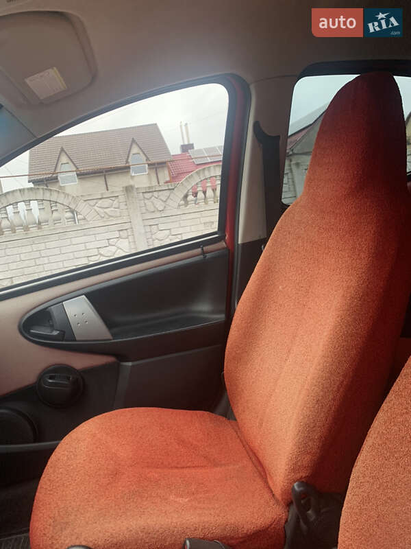 Хетчбек Citroen C1 2012 в Рівному