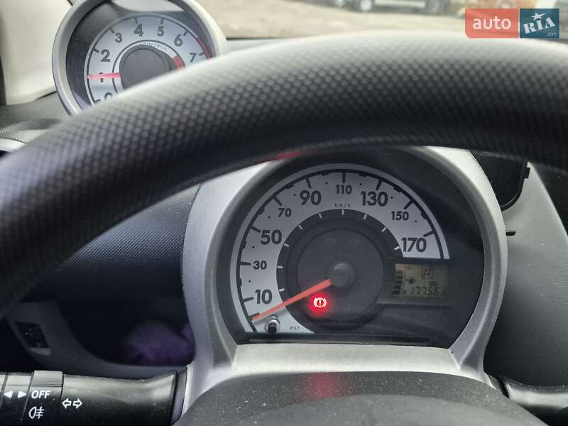 Хетчбек Citroen C1 2006 в Києві фото 10 Хетчбек Citroen C1 2006 в Києві