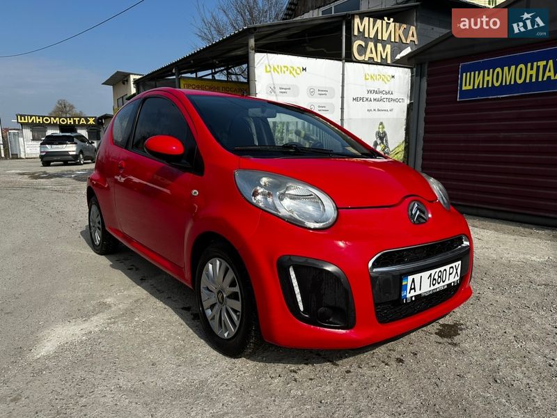 Хэтчбек Citroen C1 2012 в Киеве