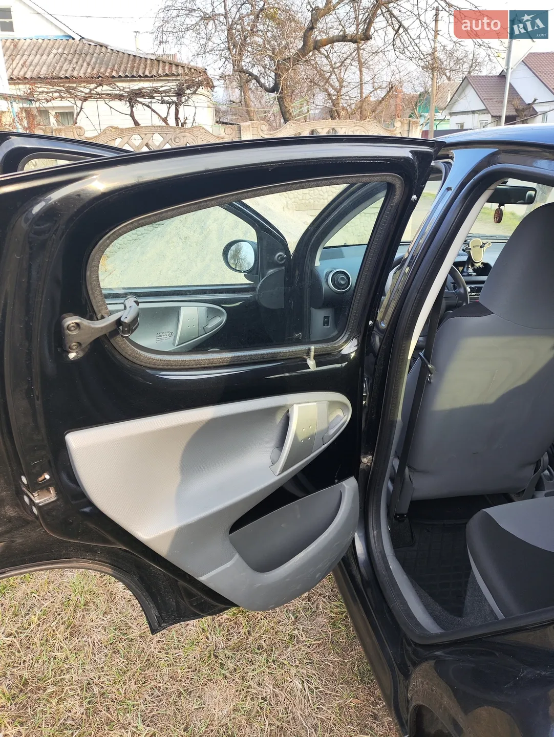 2010 Citroen C1 - мініатюра 13