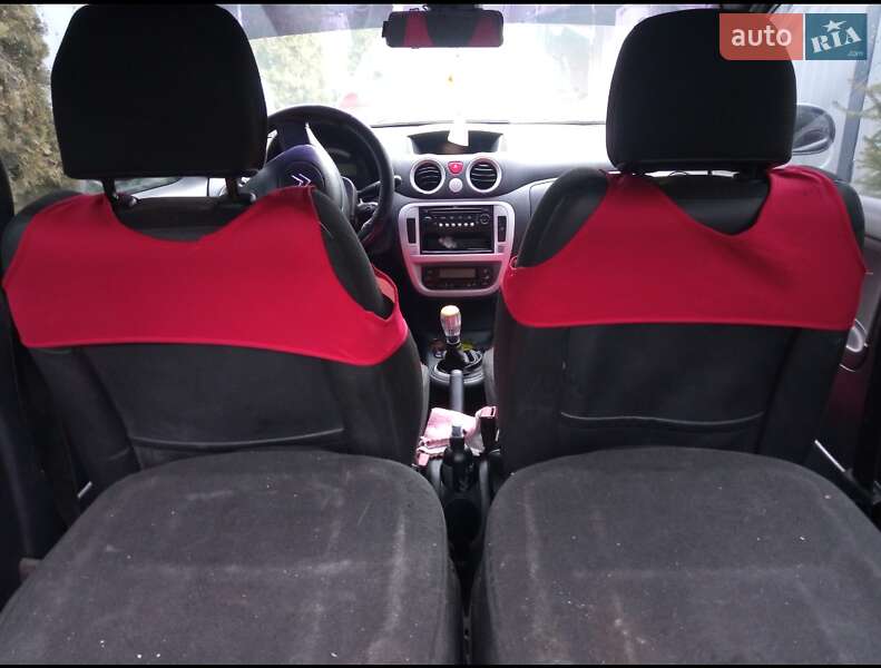 Хэтчбек Citroen C2 2006 в Чернигове