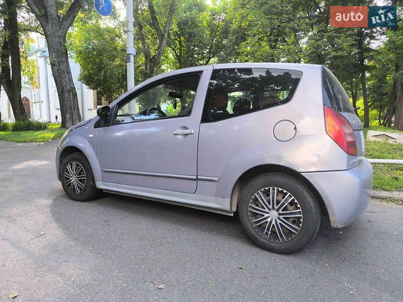 Хэтчбек Citroen C2 2004 в Чернигове