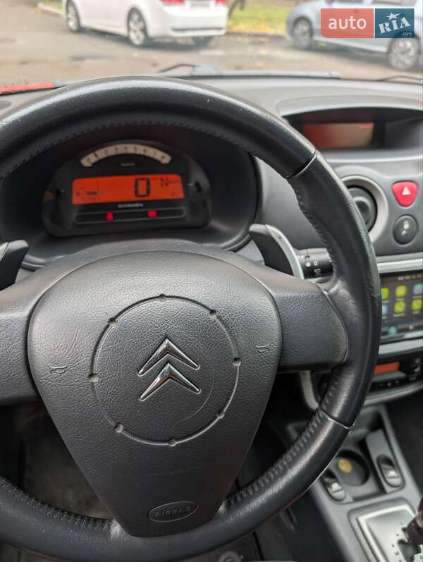 Хэтчбек Citroen C2 2006 в Киеве