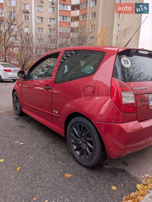 Хэтчбек Citroen C2 2006 в Киеве