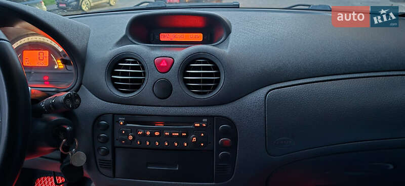 Хэтчбек Citroen C2 2008 в Виннице