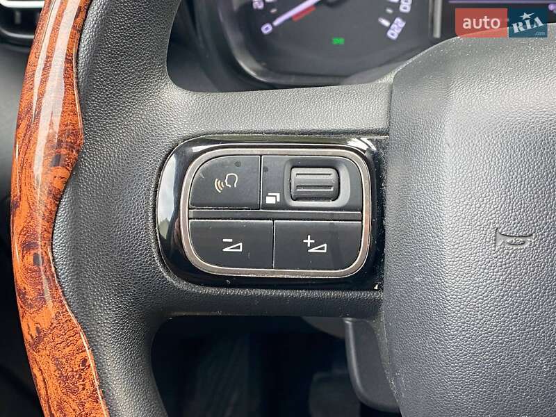 Позашляховик / Кросовер Citroen C3 Aircross 2018 в Києві фото 20 Позашляховик / Кросовер Citroen C3 Aircross 2018 в Києві