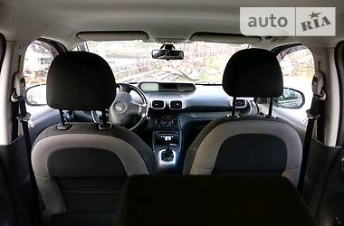 Мінівен Citroen C3 Picasso 2011 в 