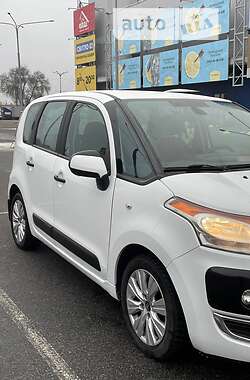 Хетчбек Citroen C3 Picasso 2011 в 