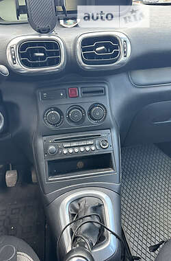 Минивэн Citroen C3 Picasso 2012 в 