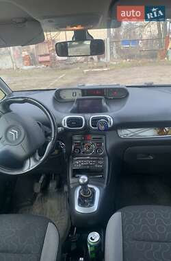 Минивэн Citroen C3 Picasso 2010 в 