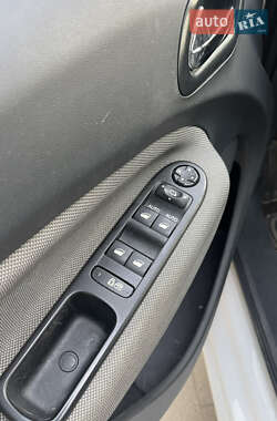 Минивэн Citroen C3 Picasso 2012 в 