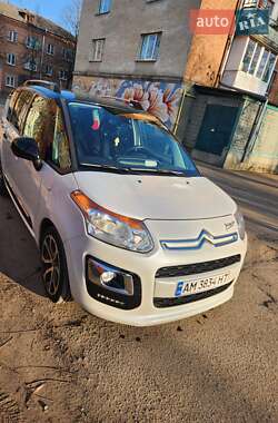 Минивэн Citroen C3 Picasso 2015 в 