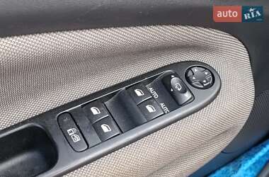 Минивэн Citroen C3 Picasso 2015 в 