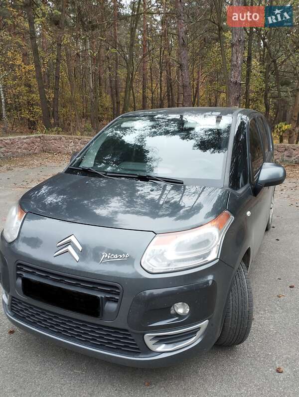 Минивэн Citroen C3 Picasso 2012 в 