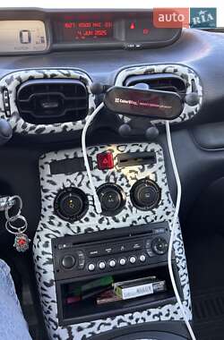 Минивэн Citroen C3 Picasso 2011 в 