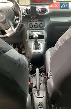 Минивэн Citroen C3 Picasso 2016 в 