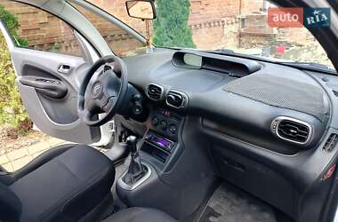 Минивэн Citroen C3 Picasso 2013 в 